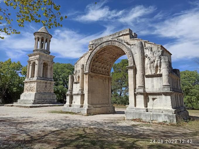 La Palmeraie Istres Exterior foto